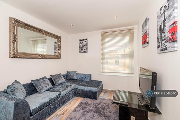 1 Bedroom Flat To Rent In Gloucester Place, London, NW1
