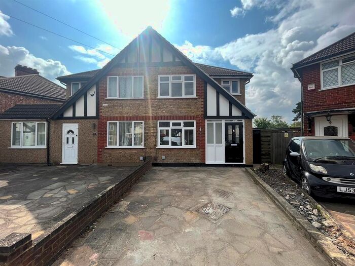 3 Bedroom Semi-Detached House To Rent In Misbourne Road, Hillingdon, UB10