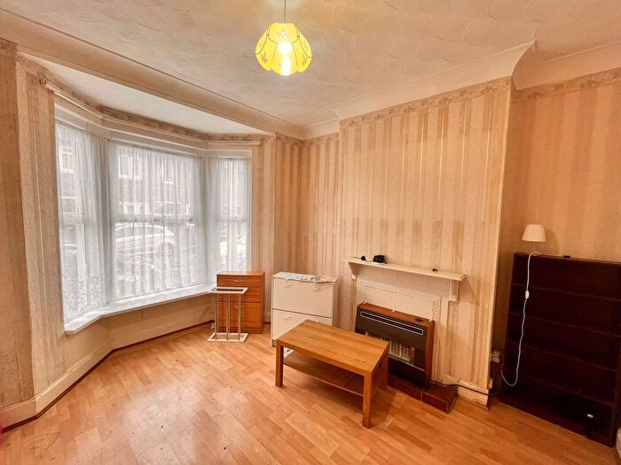 4 Bedroom Terraced House To Rent In Talworth Street, Roath, CF24