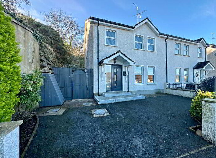 3 Bedroom Semi-Detached House For Sale In An Caireal Ard, Newry, BT35