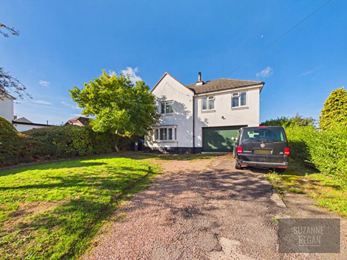 4 Bedroom Detached House For Sale In Church Road, Ryton On Dunsmore, Coventry, Warwickshire, CV8