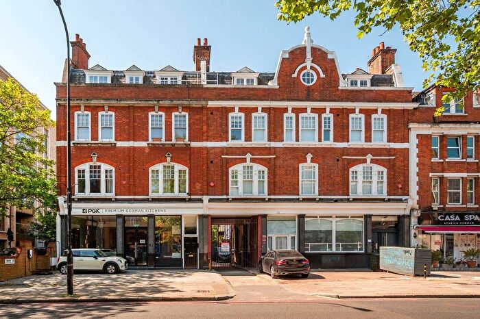1 Bedroom Flat For Sale In Edgware Road, London, W2