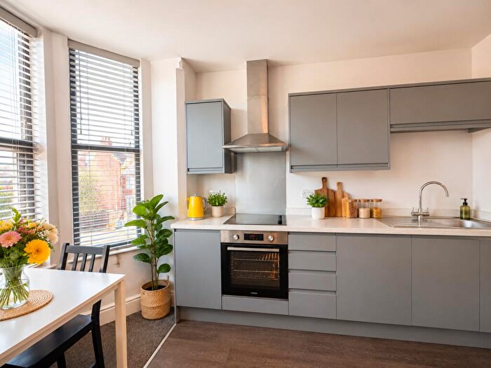 2 Bedroom Apartment To Rent In Flat, Millicent Road, West Bridgford, Nottingham, NG2