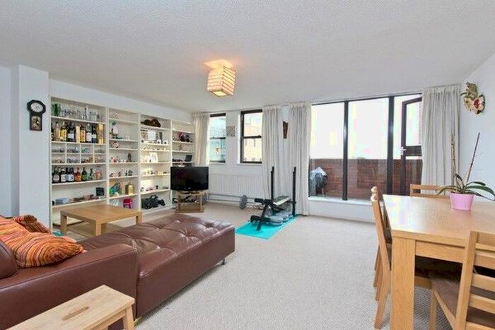 1 Bedroom Flat To Rent In The Broadway, Wimbledon, London, SW19