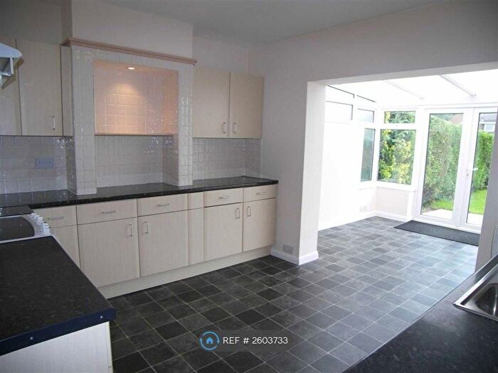 3 Bedroom Semi-Detached House To Rent In Rylstone Road, Reading, RG30