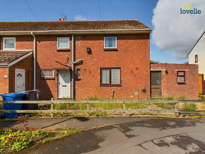 3 Bedroom Semi-Detached House For Sale In Washington Drive, Newtoft, LN8