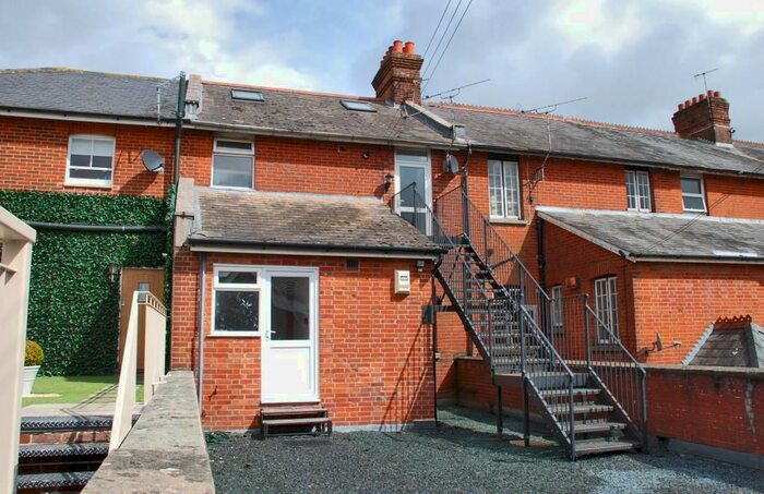 2 Bedroom Flat To Rent In Lyndhurst, Hampshire, SO43