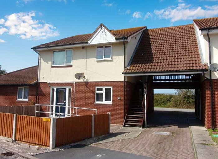 Studio To Rent In Lon Hedyn, Rhyl, LL18