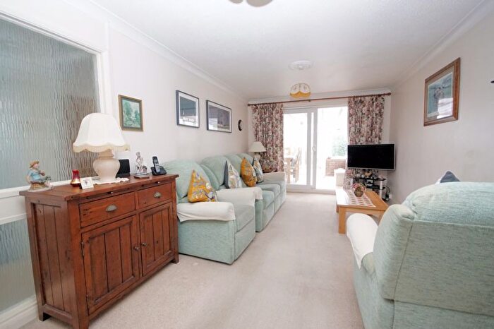 2 Bedroom Semi-Detached Bungalow For Sale In Fell Drive, Lee-On-The-Solent, PO13