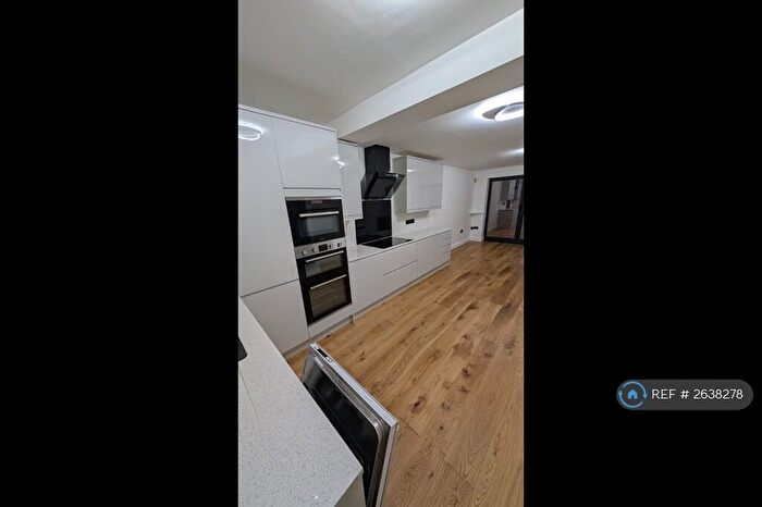 3 Bedroom Terraced House To Rent In Garden Road, Walton-On-Thames, KT12