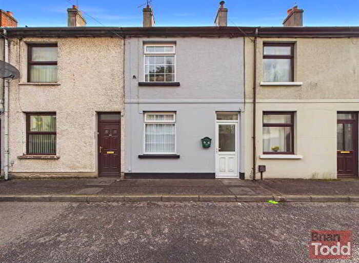 2 Bedroom TownHouse For Sale In Bank Road, Larne, BT40