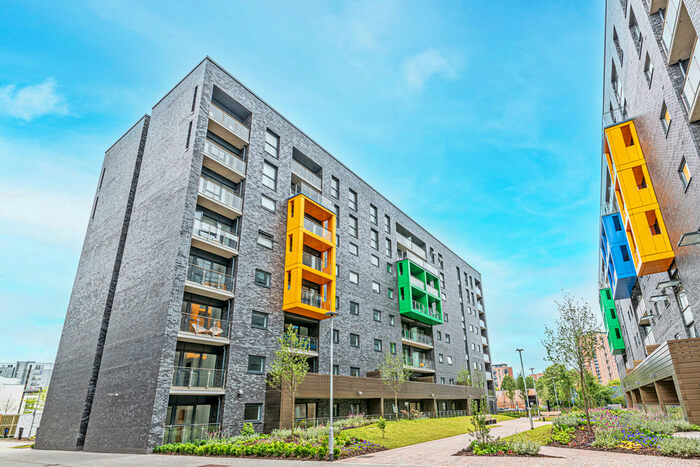 2 Bedroom Apartment To Rent In Potato Wharf, Castlefield, Manchester, M3