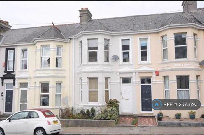 2 Bedroom Flat To Rent In Peverell, Plymouth, PL3