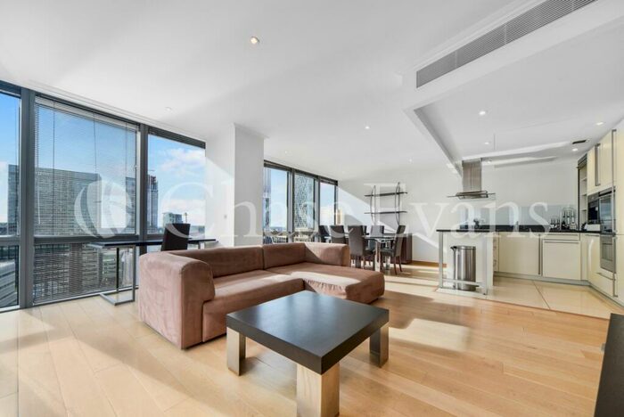 1 Bedroom Apartment To Rent In West India Quay, Hertsmere Road, Canary Wharf, E14