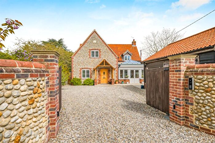 5 Bedroom Detached House For Sale In Wiveton, Norfolk, NR25