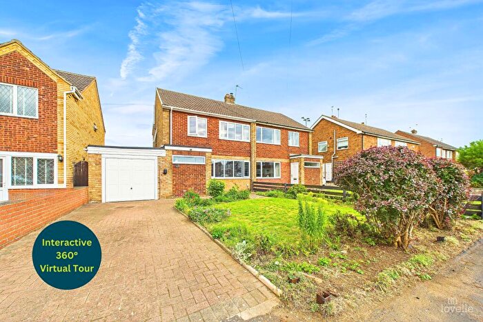 3 Bedroom Semi-Detached House For Sale In Wesley Close, Winterton, North Lincolnshire, DN15