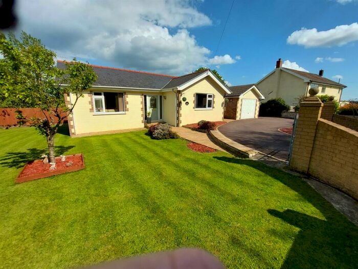2 Bedroom Detached Bungalow To Rent In Wood Road, Pencoedcae, Pontypridd, CF37