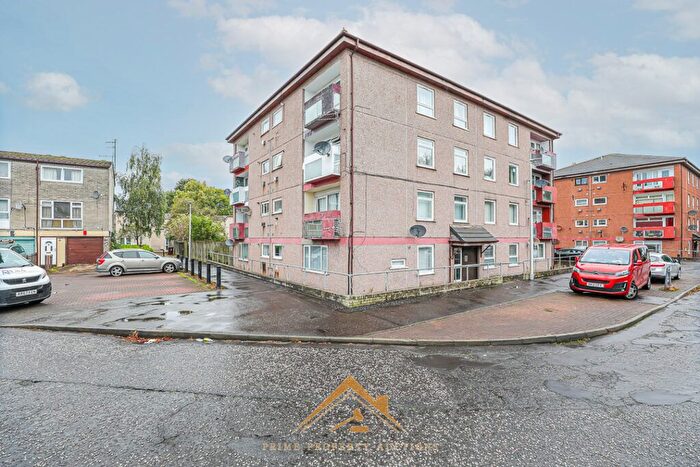 2 Bedroom Flat For Sale In Glenbervie Road, Grangemouth, FK3