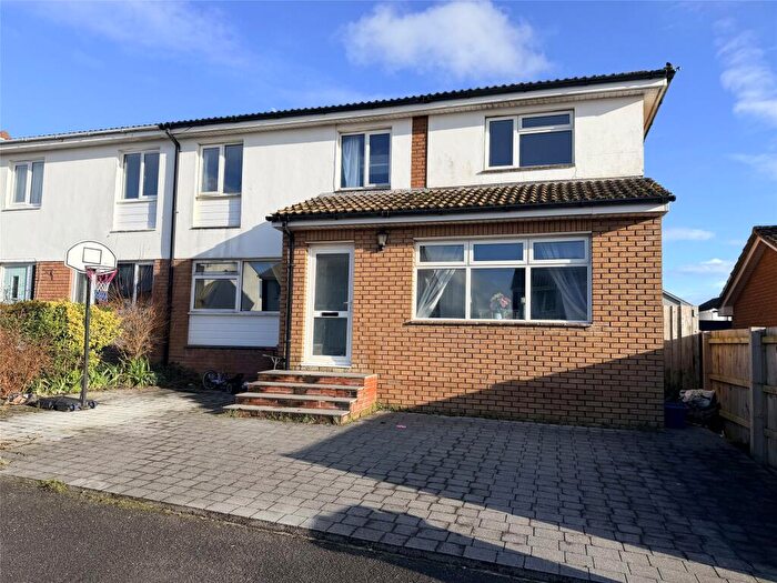 4 Bedroom Semi Detached House For Sale In Mowstead Road, Braunton, Devon, EX33