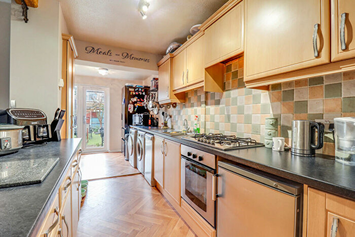 3 Bedroom Terraced House For Sale In Nicholson Road, Thundersley, SS7