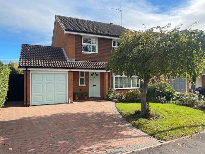 4 Bedroom Detached House To Rent In Kemps Green Road, Balsall Common, Coventry, CV7