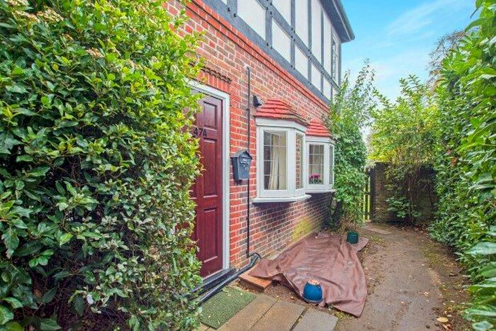 Studio To Rent In Ember Lane, Esher, KT10