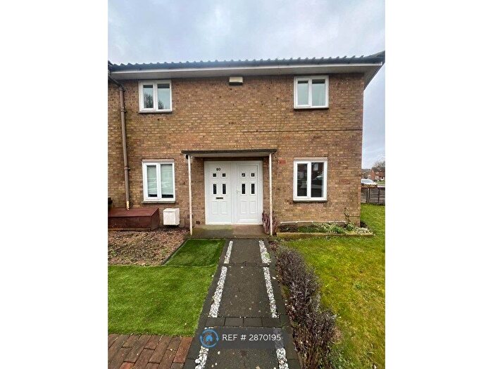 3 Bedroom Semi-Detached House To Rent In Grange Road, Northampton, NN3