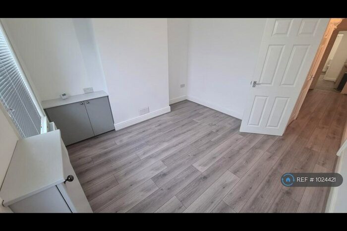 2 Bedroom Terraced House To Rent In Harewood Street, Stoke-On-Trent, ST6