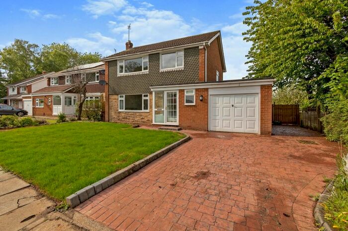 3 Bedroom Detached House To Rent In Holyrood Avenue, Darlington, DL3