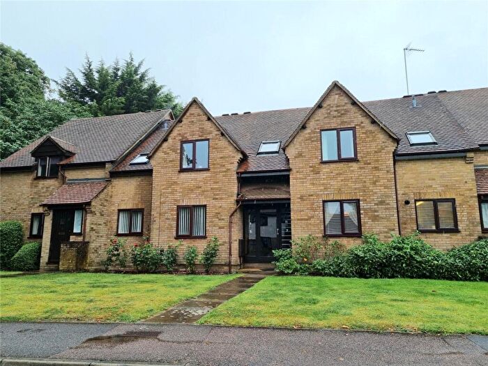 2 Bedroom Apartment For Sale In King James Way, Royston, Hertfordshire, SG8