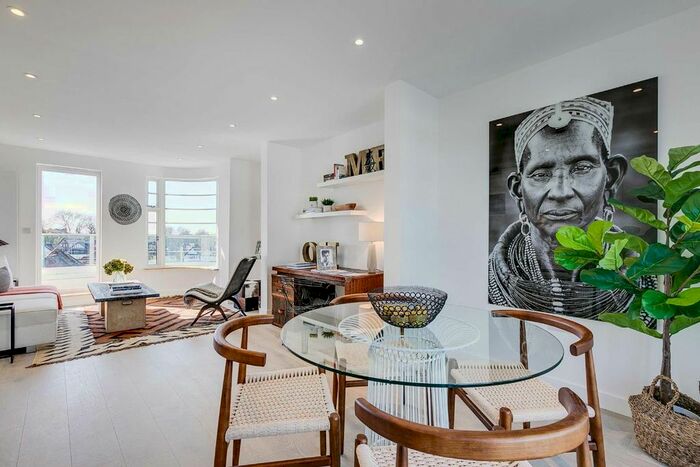 1 Bedroom Flat To Rent In Crouch End Hill, London, N8