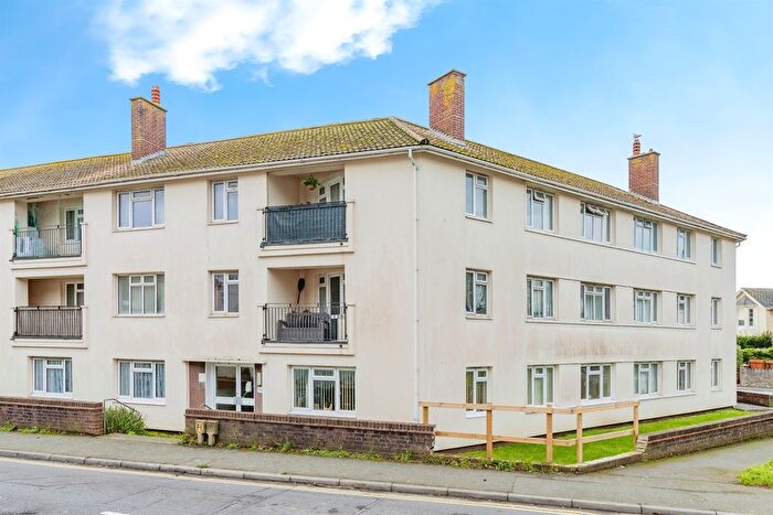 3 Bedroom Flat For Sale In Warbro Road, Torquay, TQ1