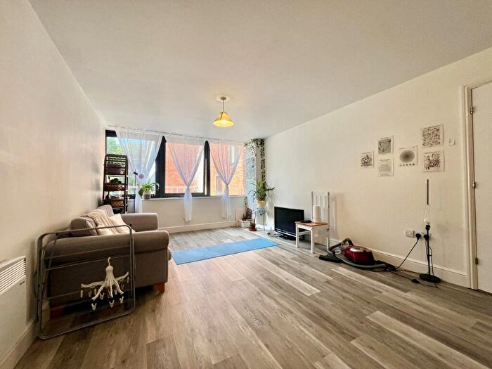 1 Bedroom Flat To Rent In Prince Of Wales Road, Norwich, NR1