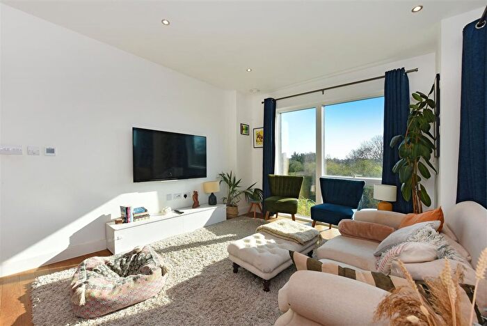 2 Bedroom Property For Sale In Hoy Close, London, NW9