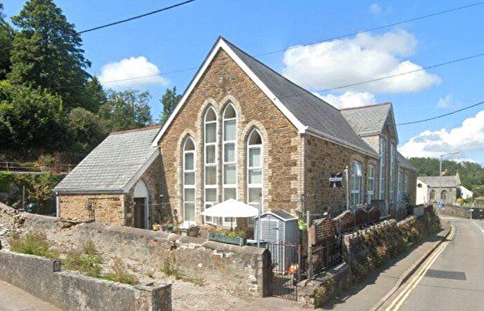 3 Bedroom End Terrace House For Sale In Finlay Court, St Blazey, PL24