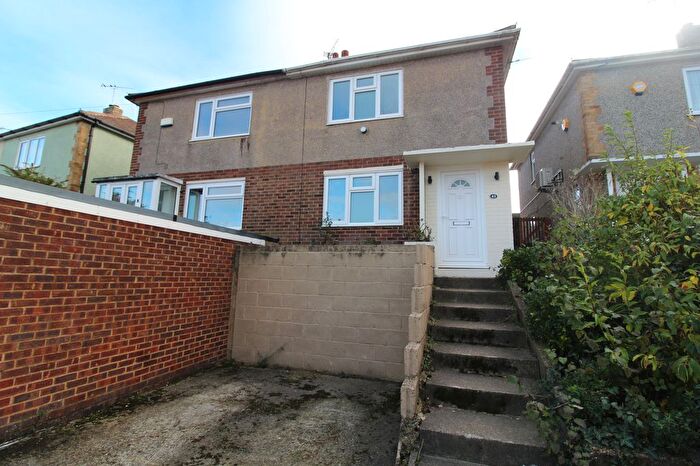 3 Bedroom Semi-Detached House To Rent In Crestway, Chatham, ME5