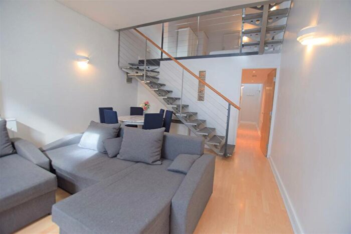 2 Bedroom Apartment To Rent In Henry Street, Liverpool, L1