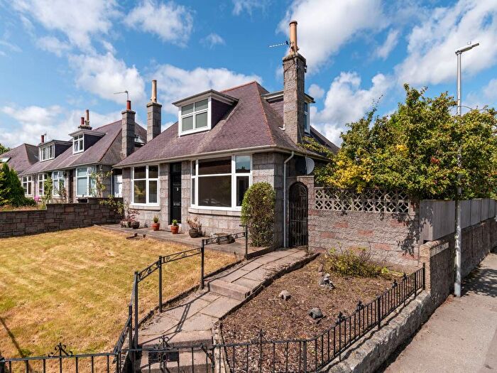 3 Bedroom Detached House To Rent In Countesswells Road, Countesswells, Aberdeen, AB15