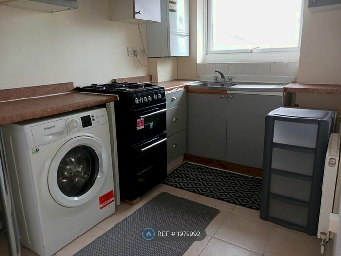 1 Bedroom Flat To Rent In Archery Close, Harrow, HA3