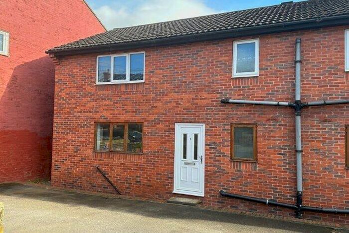 1 Bedroom Flat To Rent In Bottom Boat Road, Wakefield, WF3