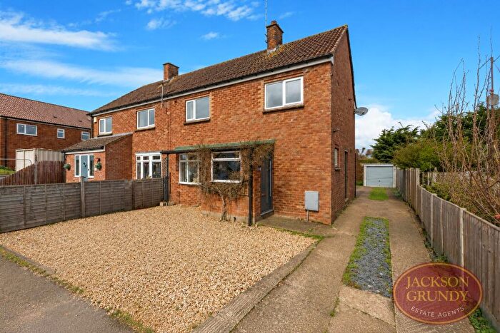 3 Bedroom House For Sale In Church Road, Pytchley, NN14