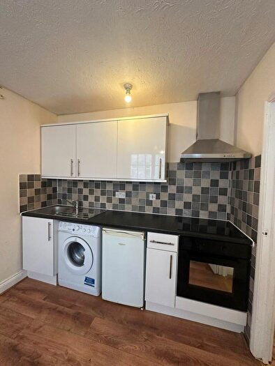 2 Bedroom Apartment To Rent In Flat A, Guildford House, - Guildford Street, Luton, LU1