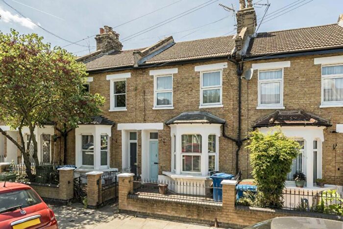 3 Bedroom Terraced House For Sale In Astbury Road, Peckham, SE15