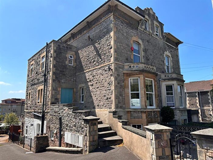 1 Bedroom Flat To Rent In Southside, Weston-Super-Mare, North Somerset, BS23