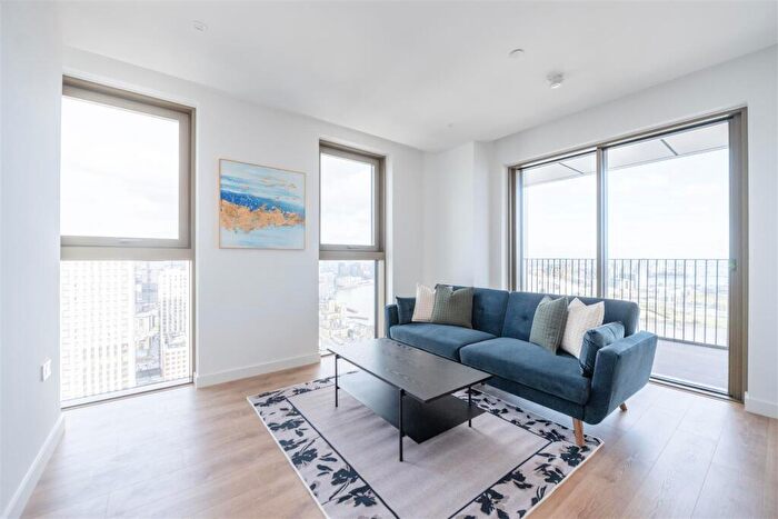1 Bedroom Apartment To Rent In One Thames Quay, Marsh Wall, E14