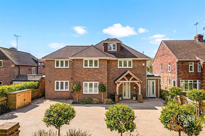 6 Bedroom Detached House For Sale In London Road, Henfield, BN5