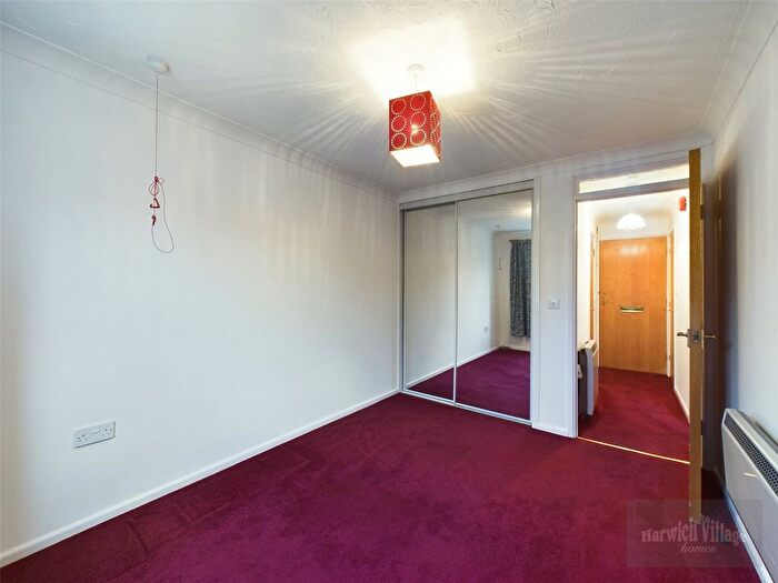 1 Bedroom Flat For Sale In Main Road, Harwich, Essex, CO12