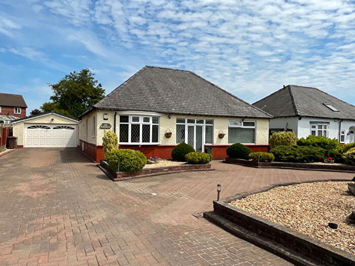 3 Bedroom Detached Bungalow For Sale In Blundells Lane, Churchtown, Southport, PR9