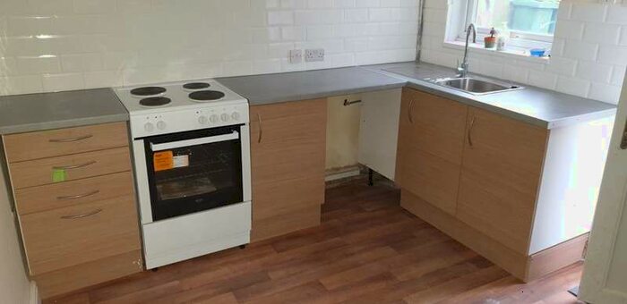 2 Bedroom Semi-Detached House To Rent In Coltham Road, Willenhall, West Midlands, WV12