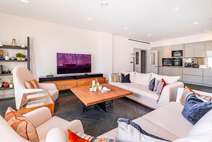 3 Bedroom Flat For Sale In Westbourne Grove, Bayswater, W2